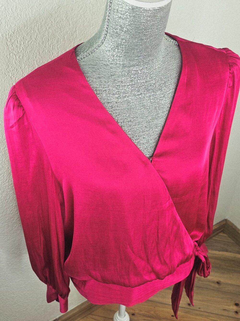 Banana Republic Fushia Pink Balloon Sleeve Tie Waist Wrap Top Size Large